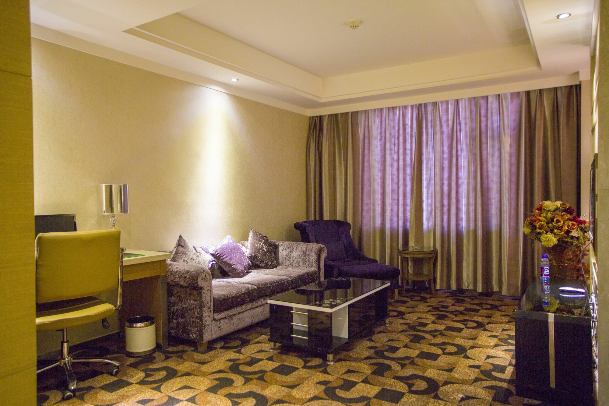 Fuke Jirui Hotel Urumqi Eksteriør billede